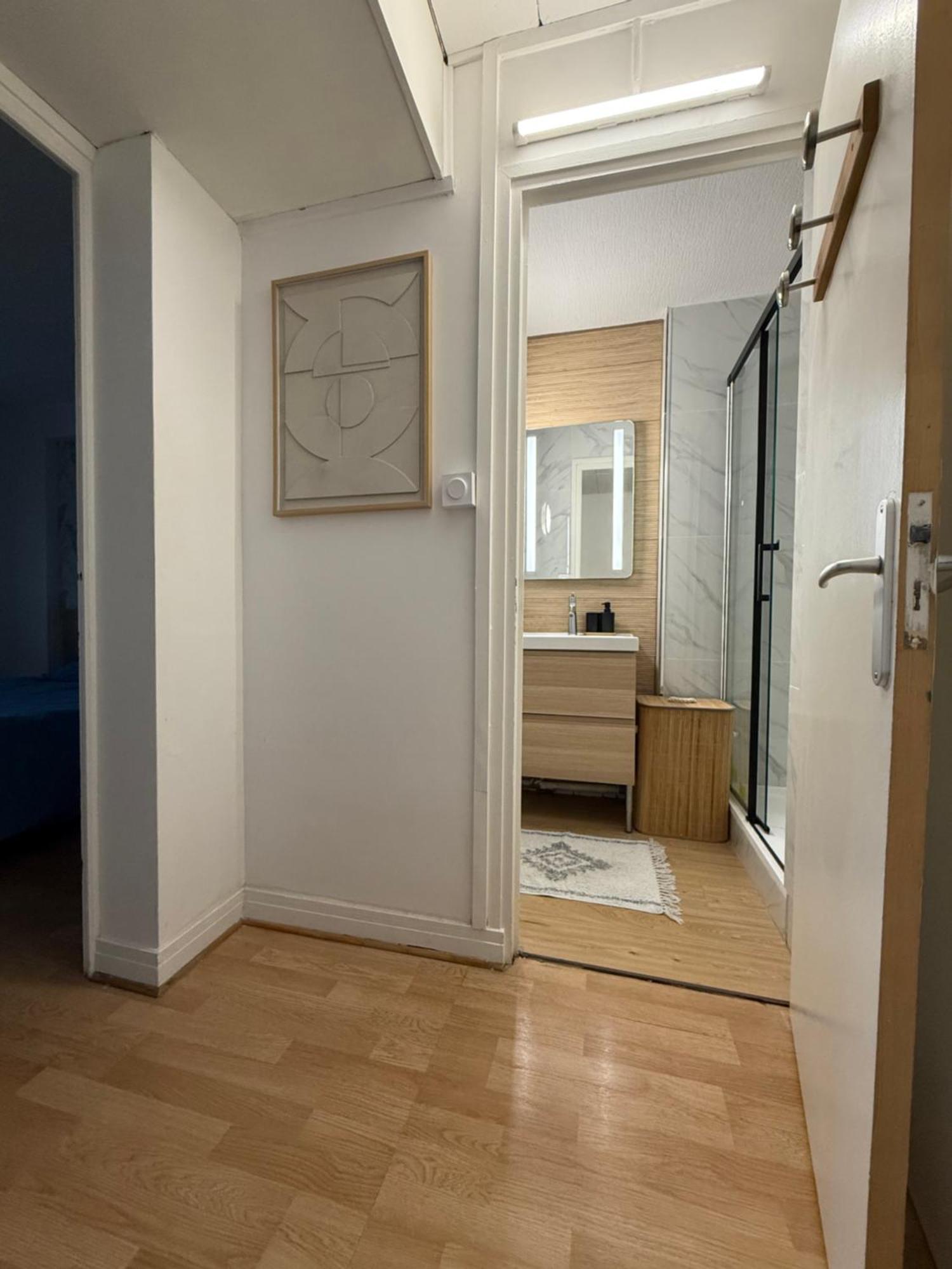 شقة Superbe Duplex Avec Parking Gratuit غرونوبل المظهر الخارجي الصورة